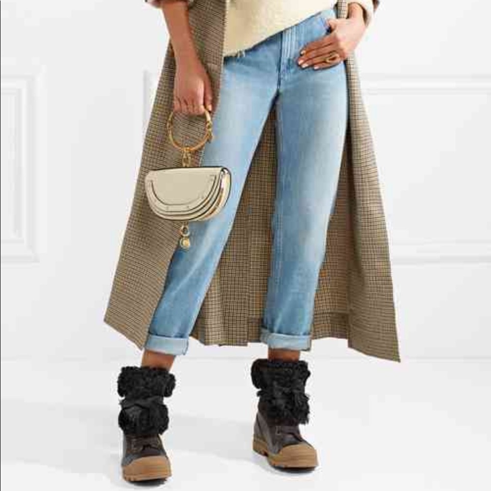 Like 🆕 Chloé Shearling Fur Boots